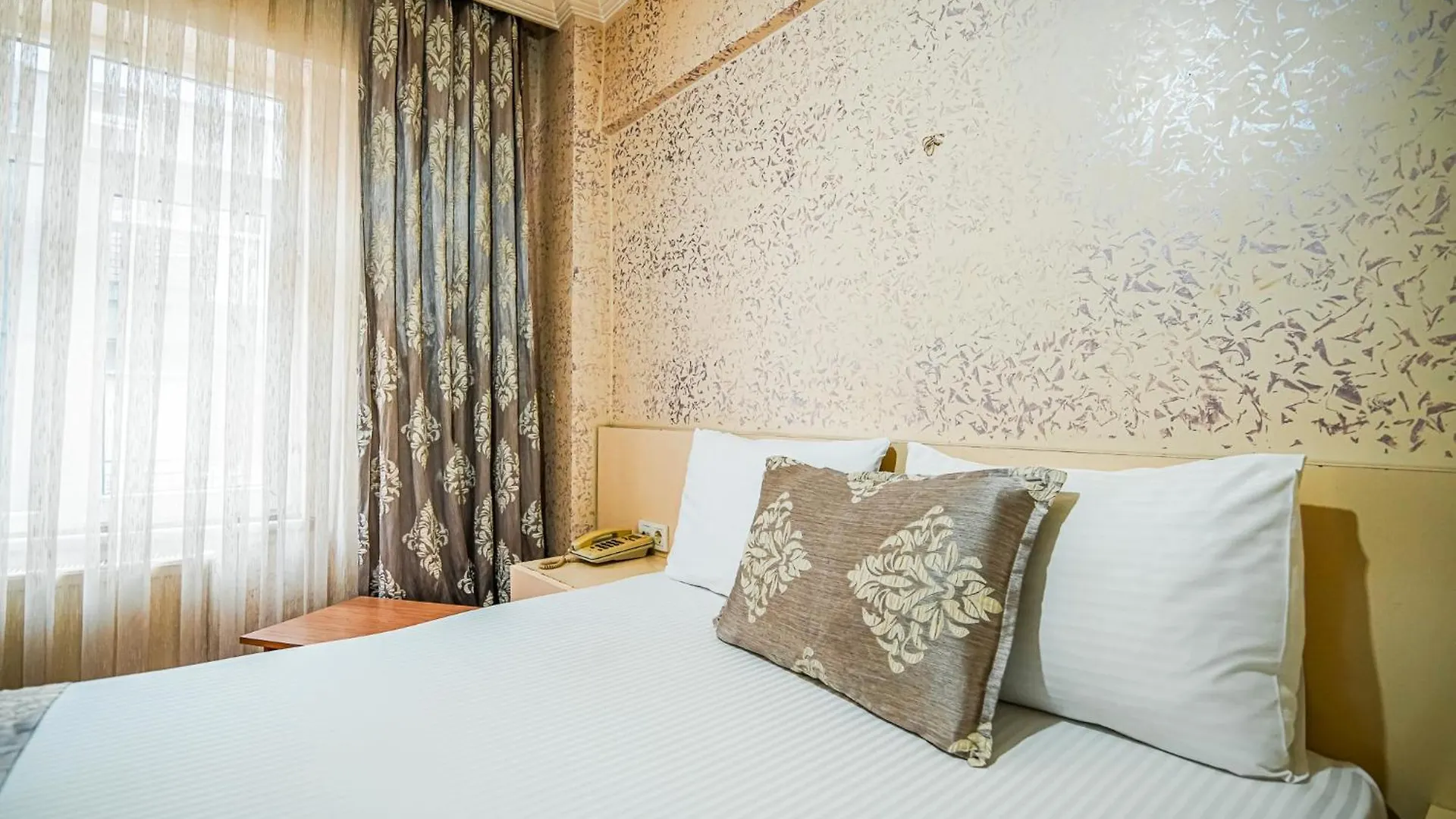 Sahra Otel 伊斯坦布尔