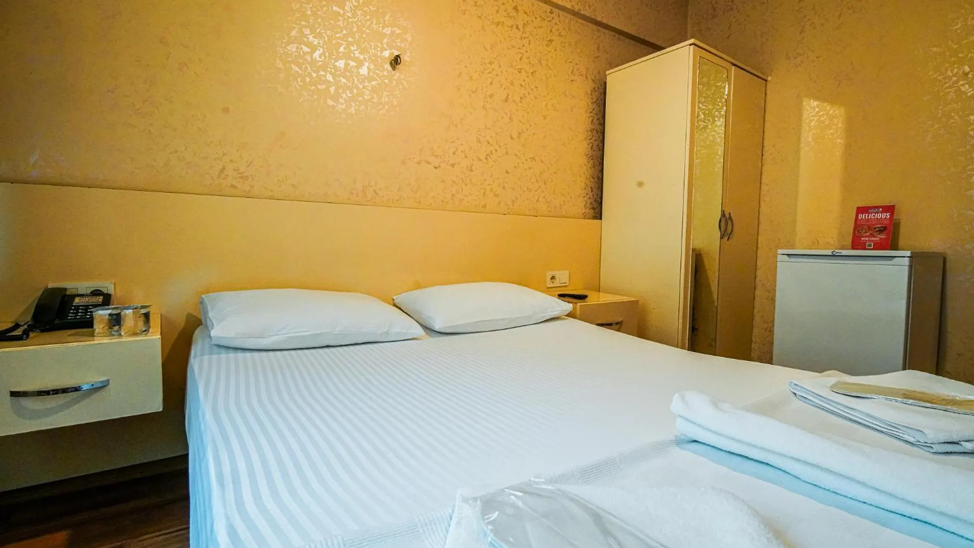 酒店 Sahra Otel 伊斯坦布尔