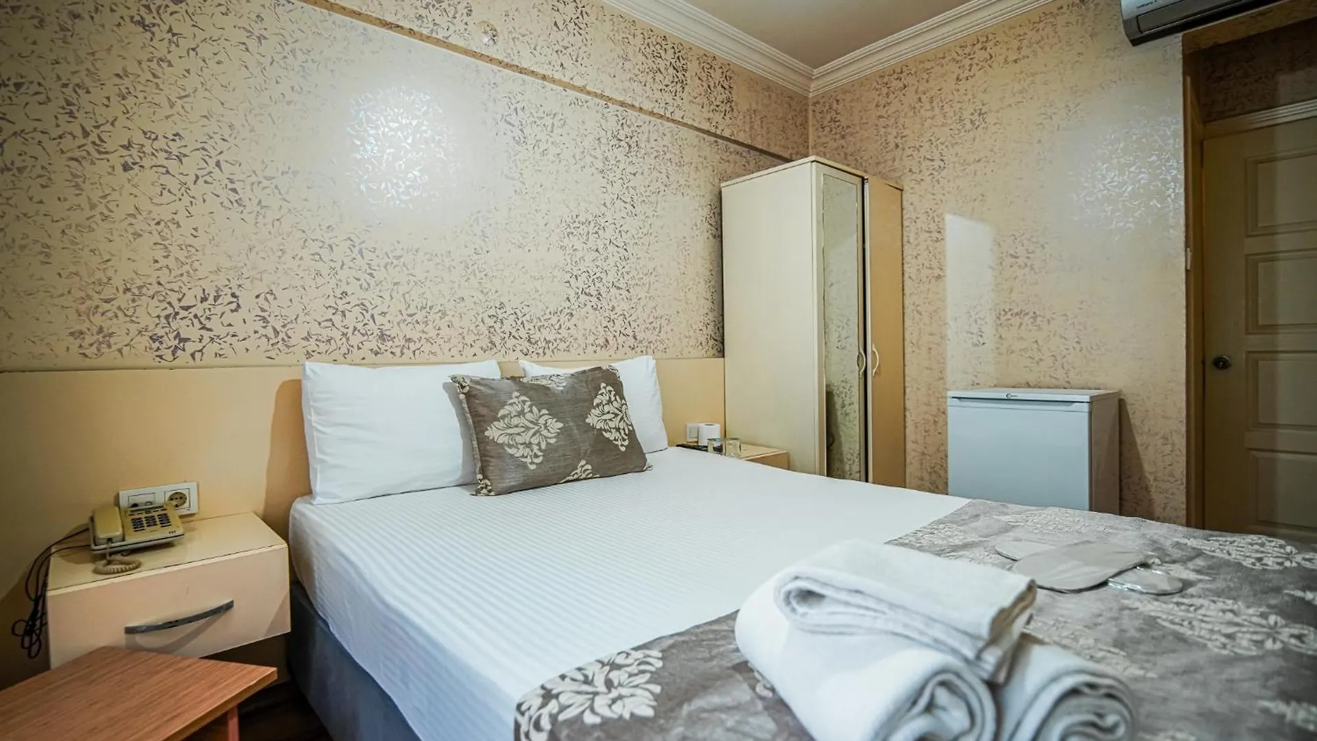 Sahra Otel Istanbul Hotell