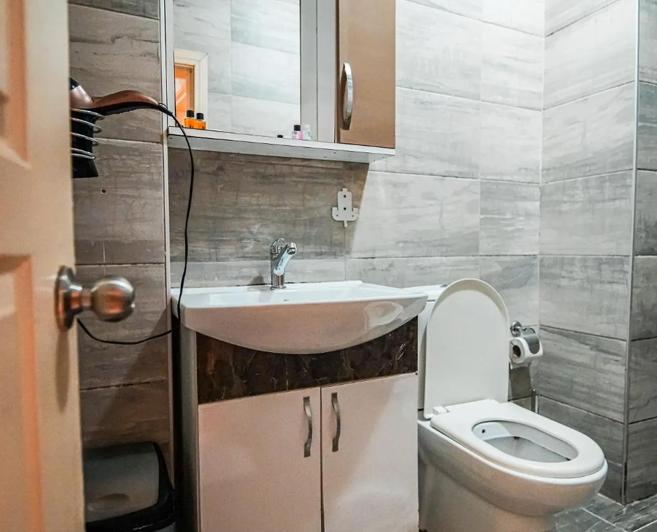 Sahra Otel Istanbul 3*,